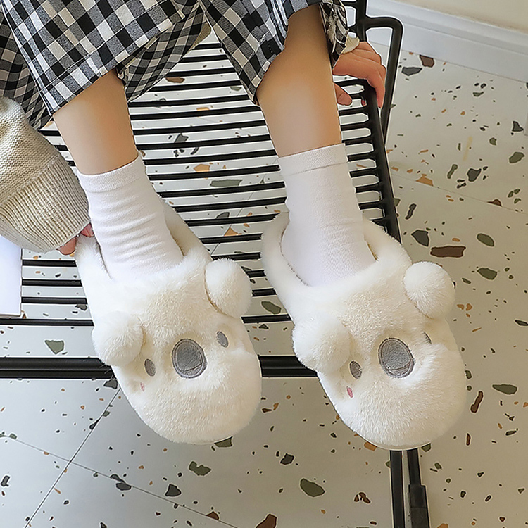 美国TikTok拖鞋品类爆单指南｜社媒内容策略（含必爆商机）